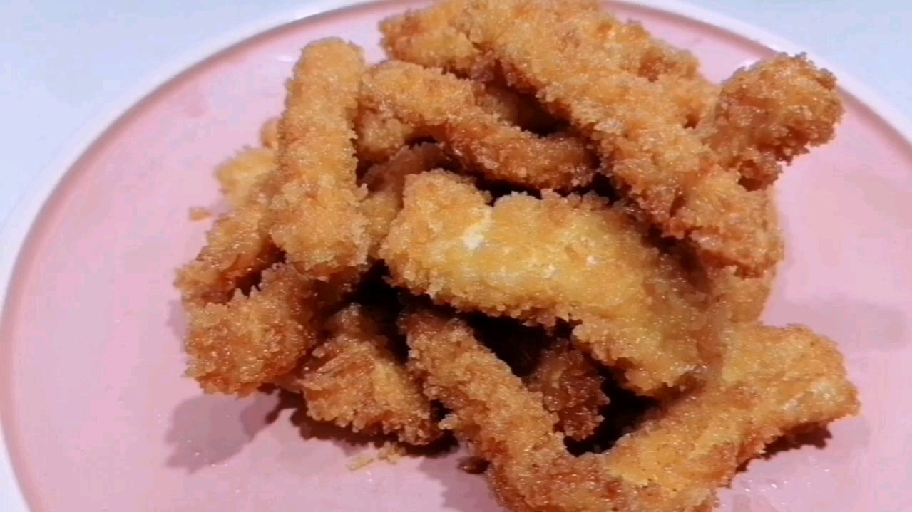 香酥鸡柳,按照这样烹制,鸡柳外脆里嫩,而且一点不油腻,超级棒