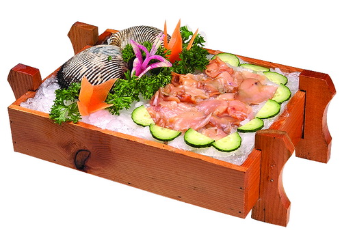 白玉豚刺身,是一道特色私房菜,极具营养价值,制作非常简单.