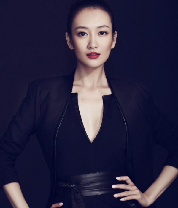 王鸥:冷艳高贵,性感迷人,女人味十足!