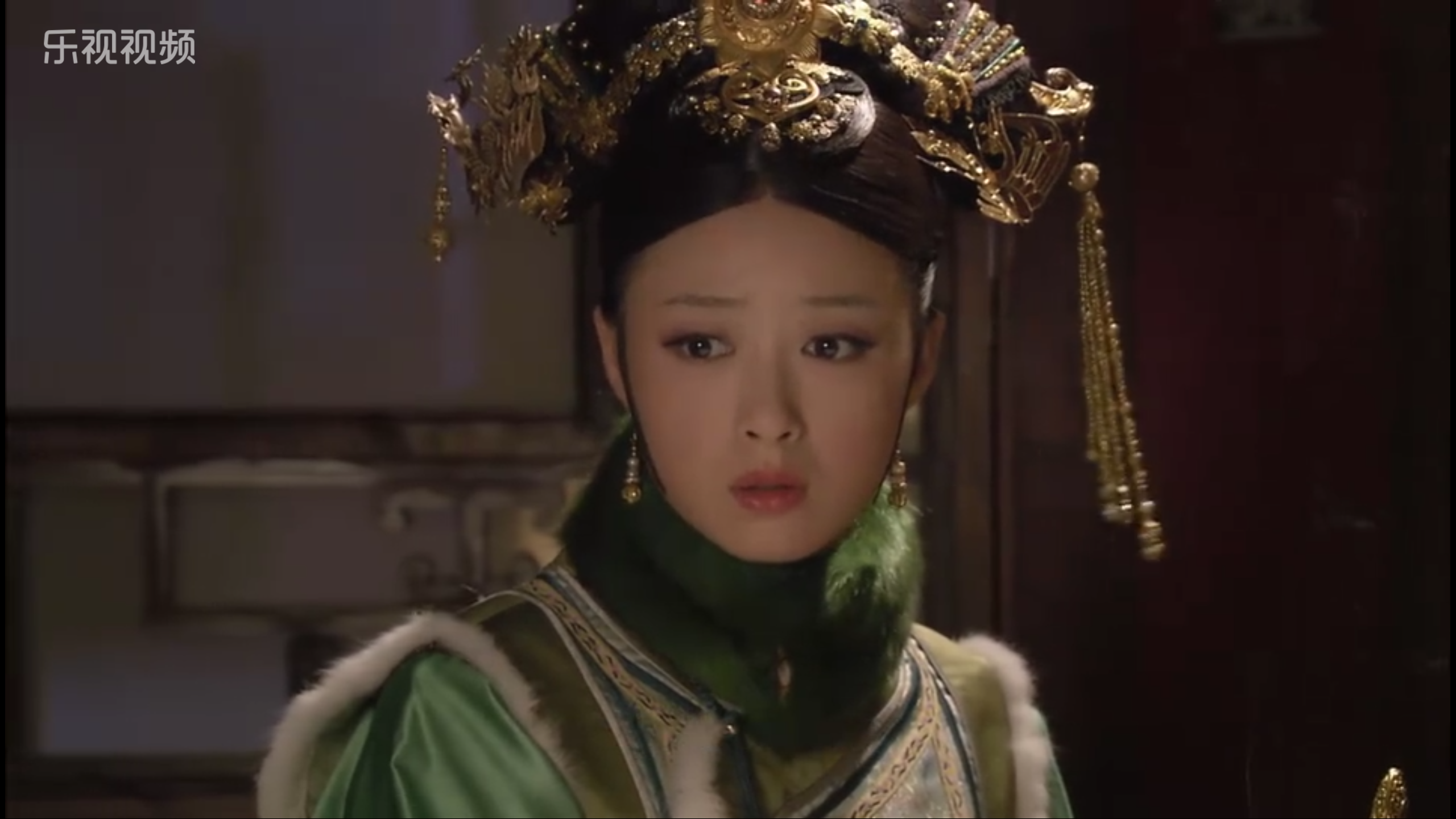 甄嬛传:皇上第一次问颂芝名字时,谁注意华妃的眼神了?心疼华妃