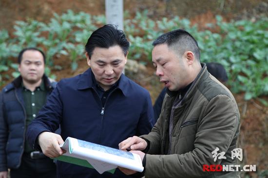 永定区:祝云武实地调研西线旅游开发工作