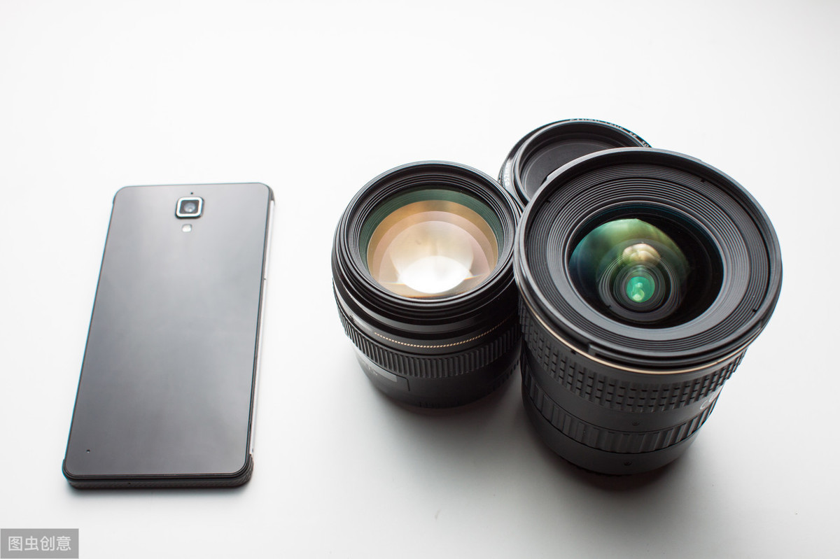 tof镜头应该是5g旗舰标配,三星旗舰放弃搭载不能说是明智的一步
