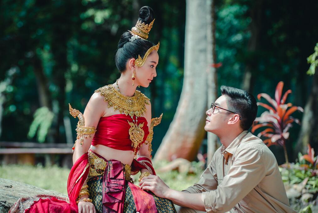 电视剧版三面娜迦  :暹罗决:九神战甲