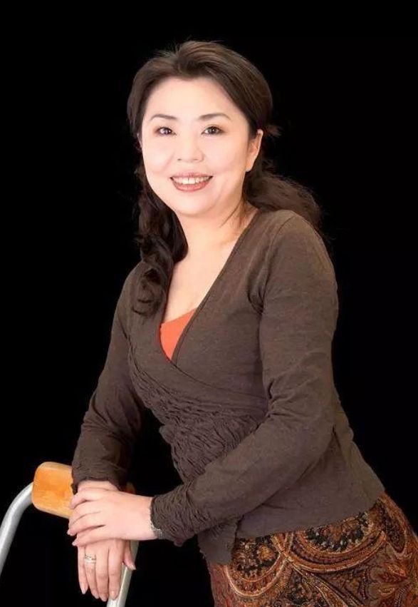 明日晚7点|北京市三十五中国际部王红军校长与您直播面对面!