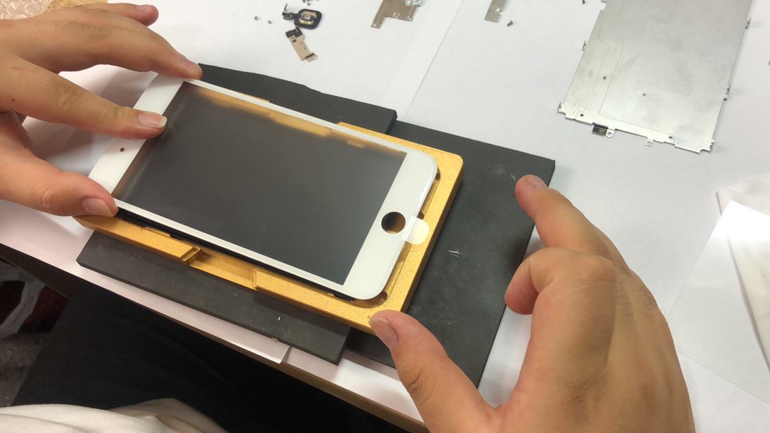 苹果6plus更换外屏幕操作图集