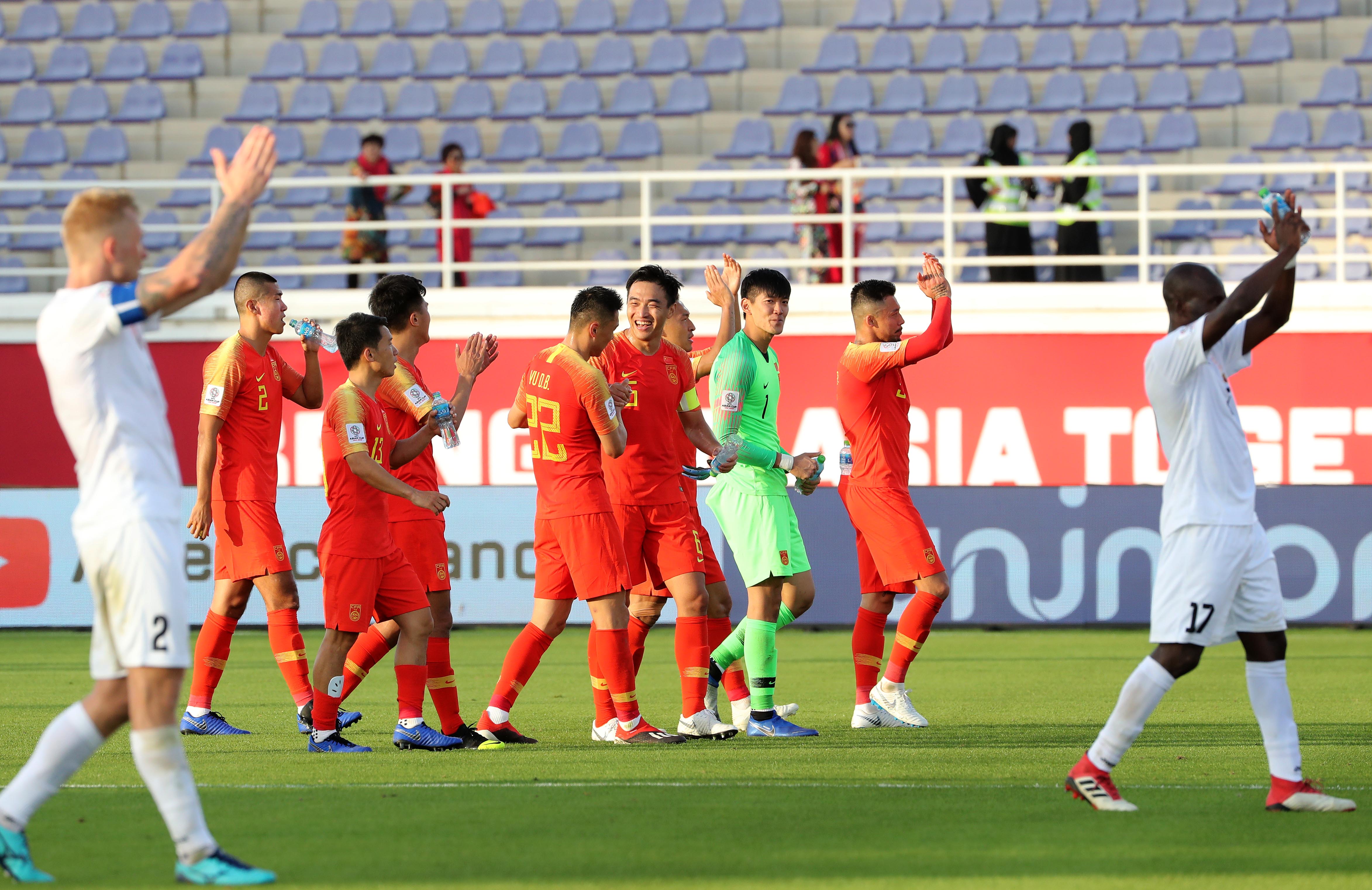 足球——亚洲杯:中国胜吉尔吉斯斯坦(3)