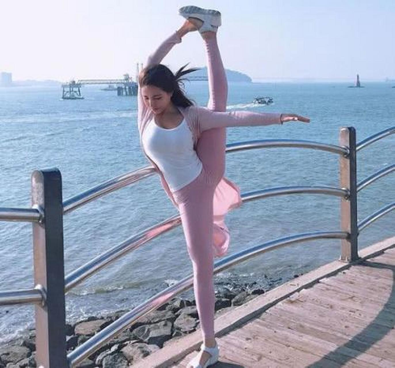 韩国最牛囚犯,苦练瑜伽23年,缩骨术啊,钻过十五厘米高送饭口,成功越狱