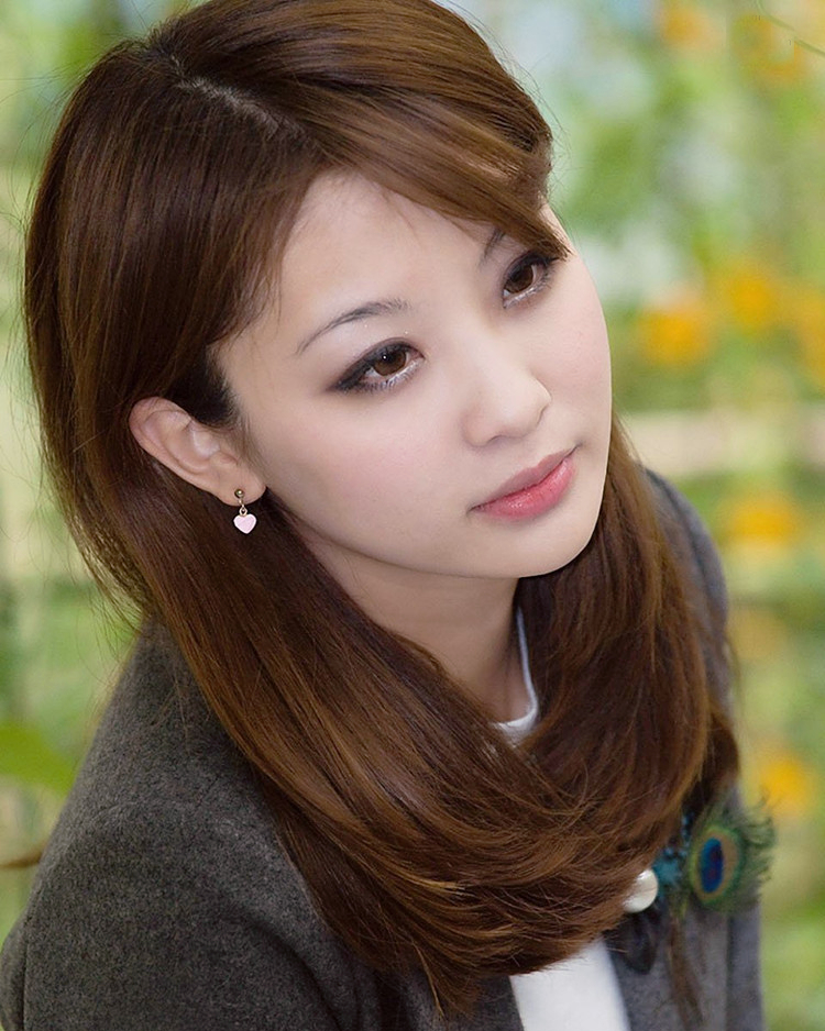 人像摄影(美艳青春靓丽的秀丽姑娘)