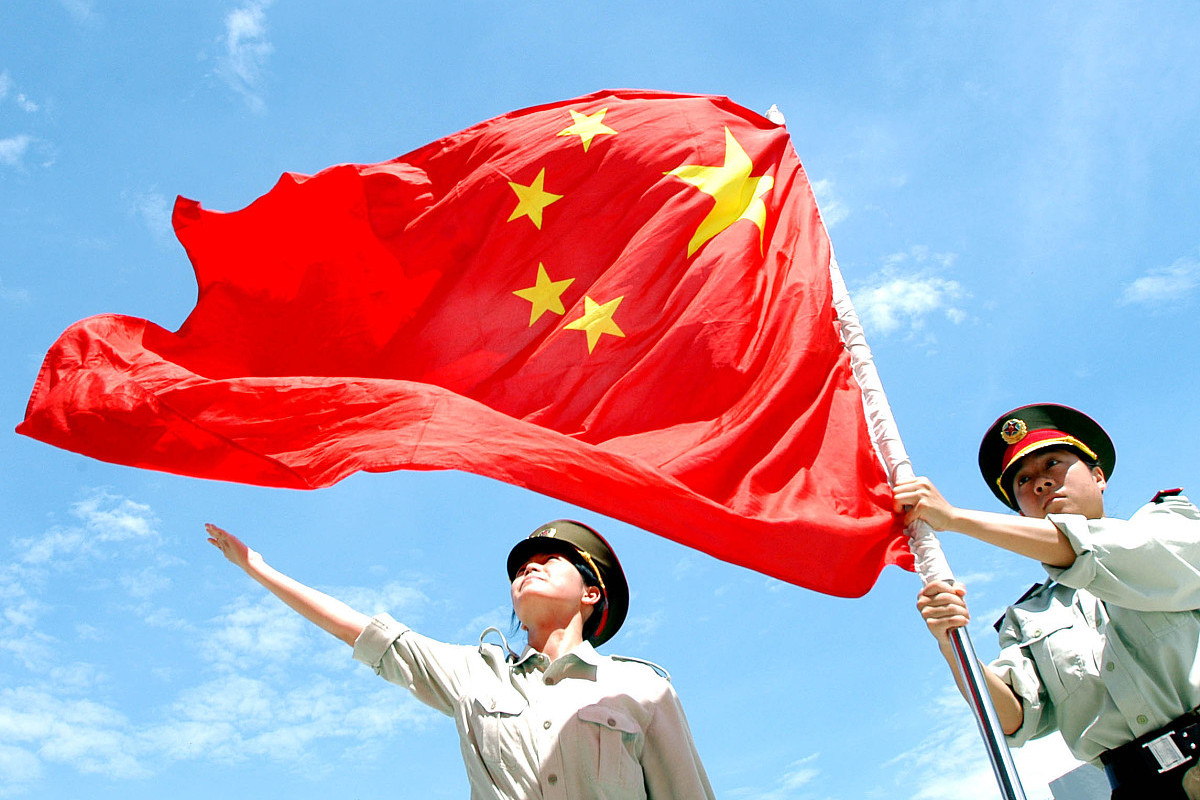 大学生践行爱国主义的10种方式:1.学习国家历史和文化;2