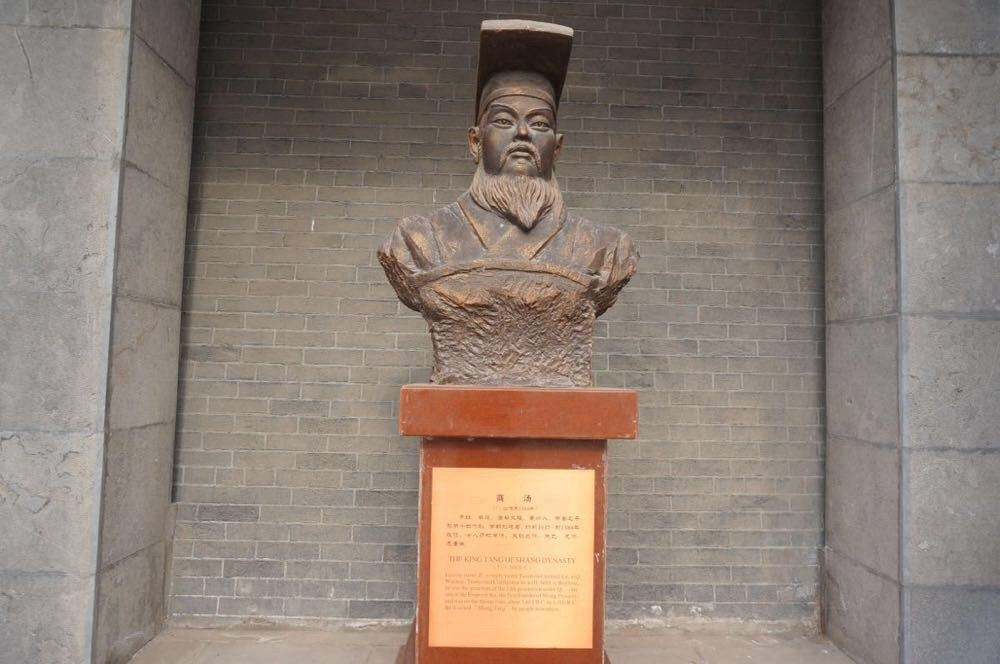 商汤王墓在亳州还是在偃师,专家发现一座遗址后,才确定王陵位置