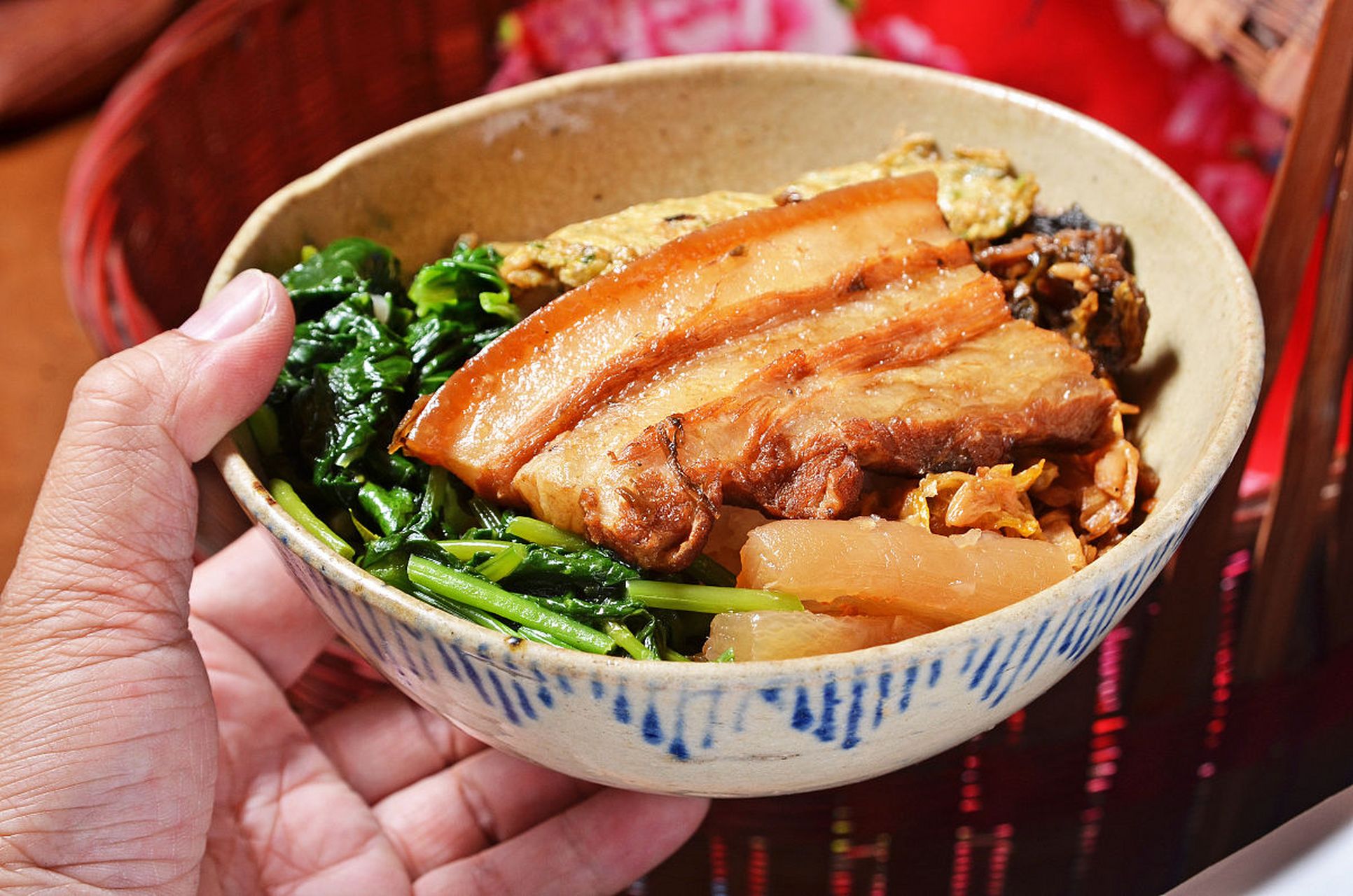 济宁甏肉干饭,入口即化的香气扑鼻75#好客山东景好品山东情#   大家