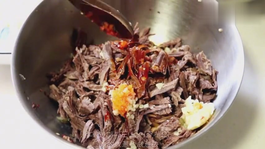 韩国女生的日常美食丨来自冬天的味道——韩式辣牛肉汤