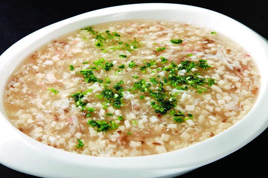 西湖牛肉羹不入味,厨师说漏嘴:只需这样做,香淳润滑,鲜美可口