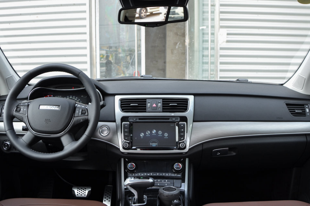 耐看且年轻时尚,这款哈弗汽车-哈弗h8,是不少年轻人的选择