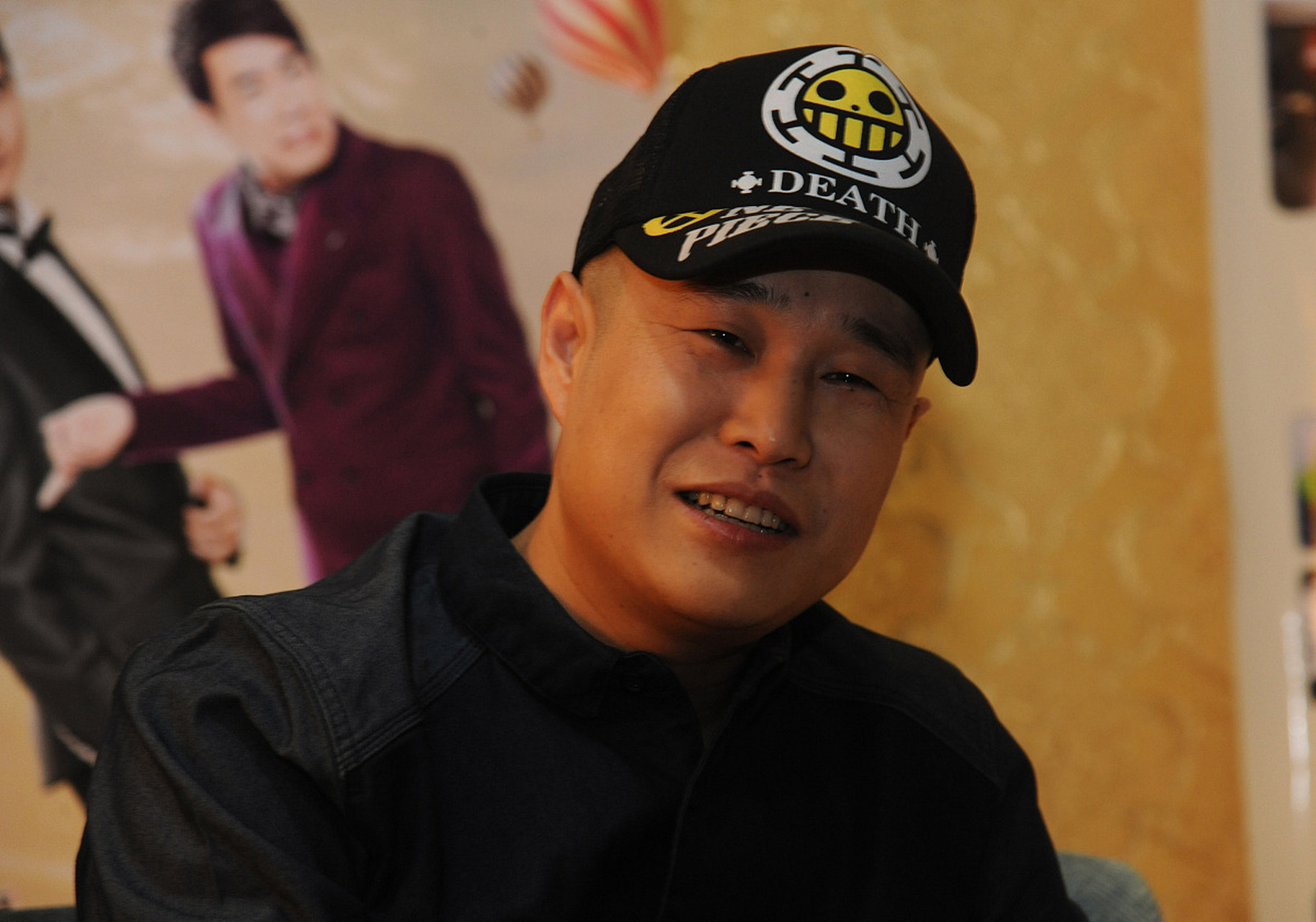 原名"沈鹤"的笑匠,几经波折后,他用另一个名字,即众所周知的"小沈阳"