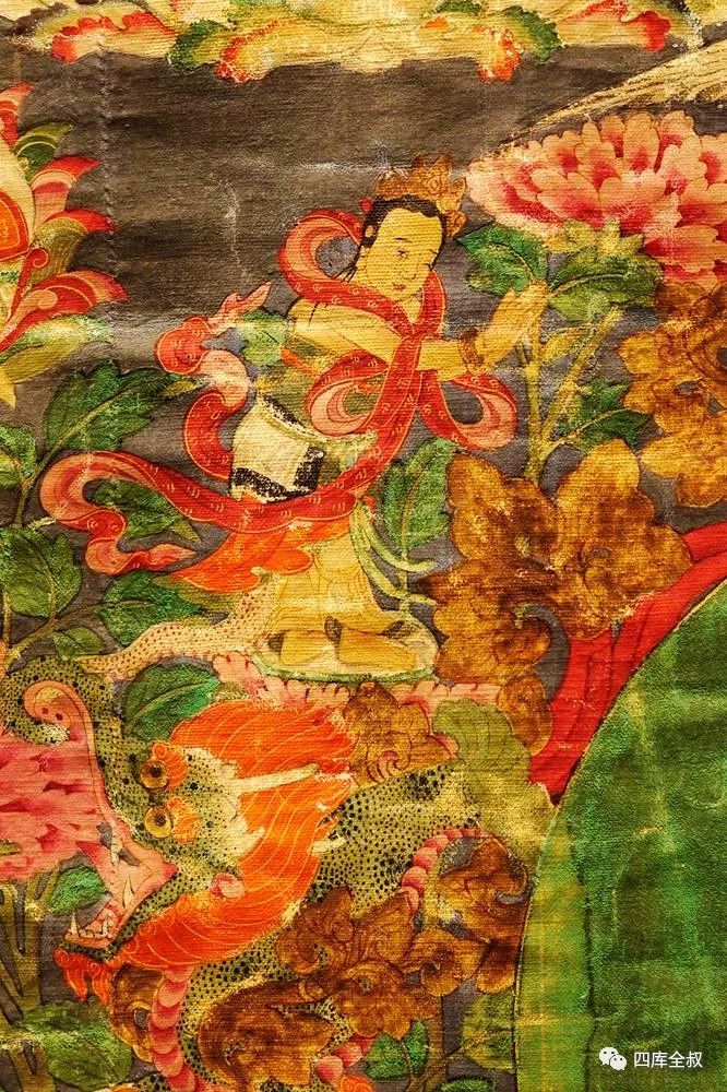 详解妙相庄严的无量寿佛圣像