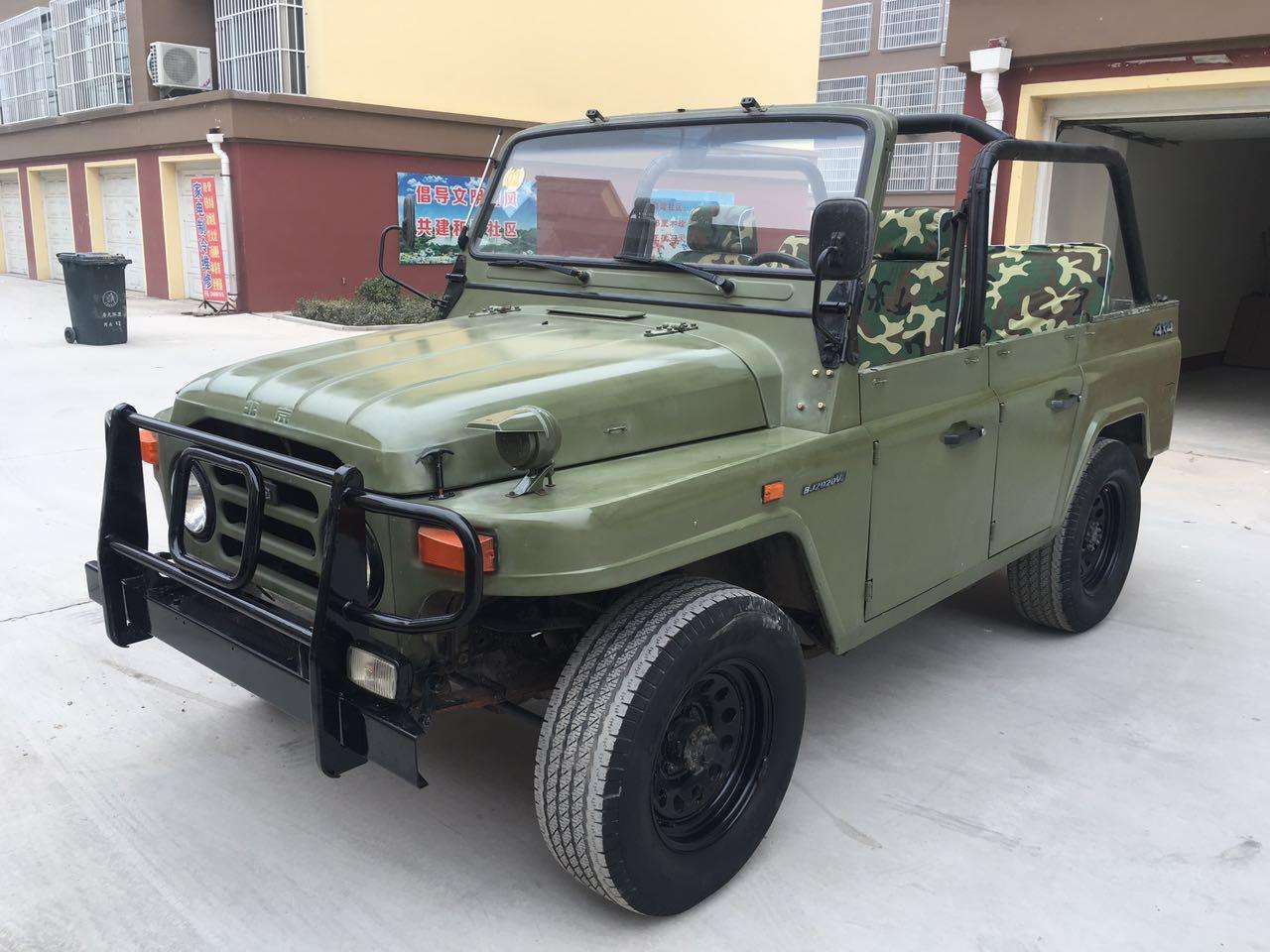 中的印象以及口碑,很明显1961年诞生的bj210c与现款的212有着极大的相