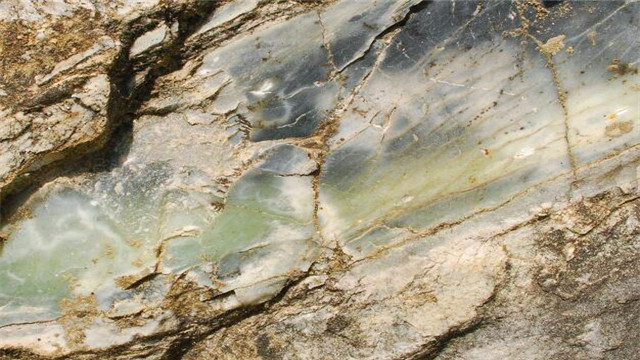 河南发现大储量玉矿,玉质媲美和田玉 网友:会影响玉价格吗?