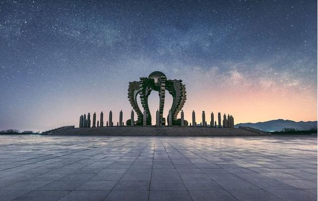 寻根祭祖游涿鹿黄帝城