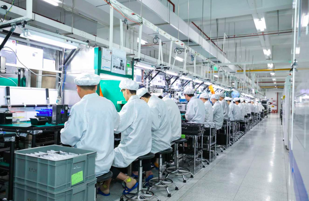 我们潜入了vivo在东莞的"产房"