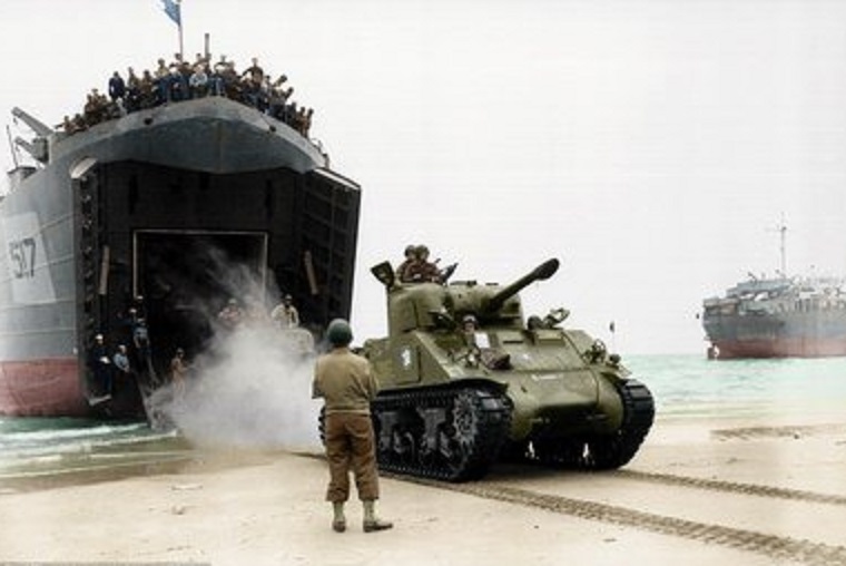 二战苏联登陆艇图片