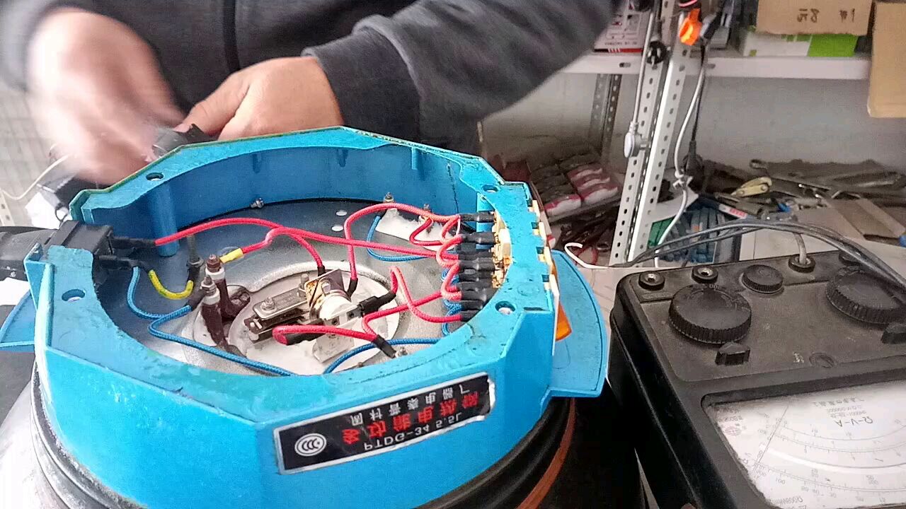 家用电炒锅更换温控器全过程,自己就能换,非常简单不用求人