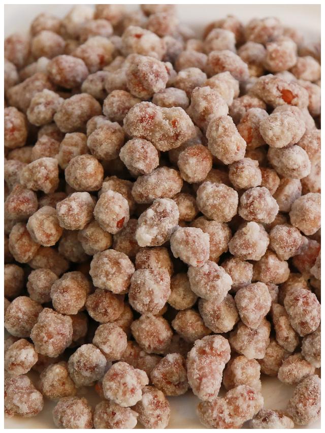 酒桌上没有翻沙花生米,那么我觉得这酒喝的都没有什么意思