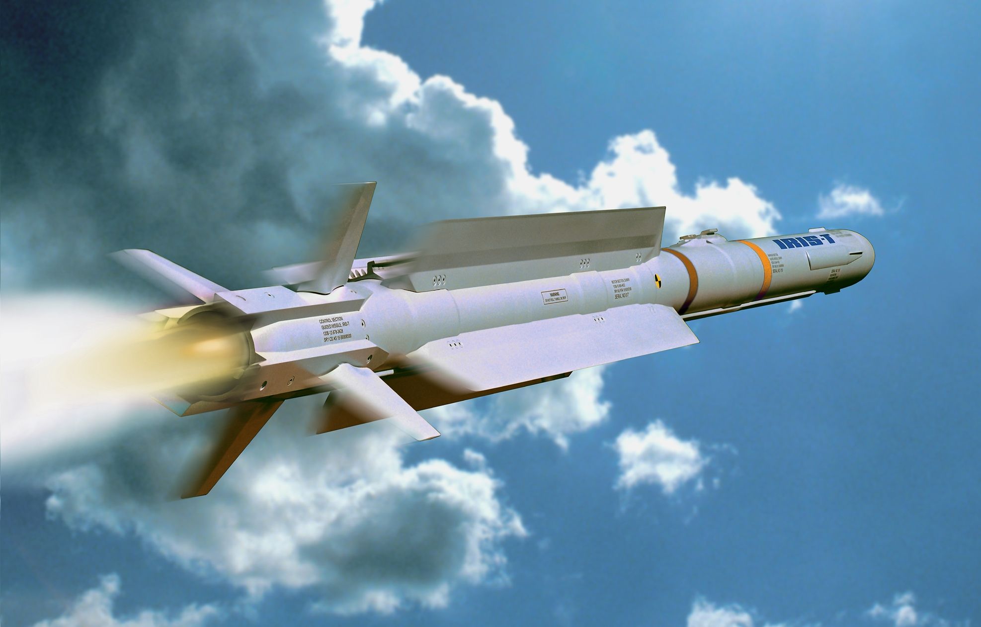 中国最新型的空空导弹图片