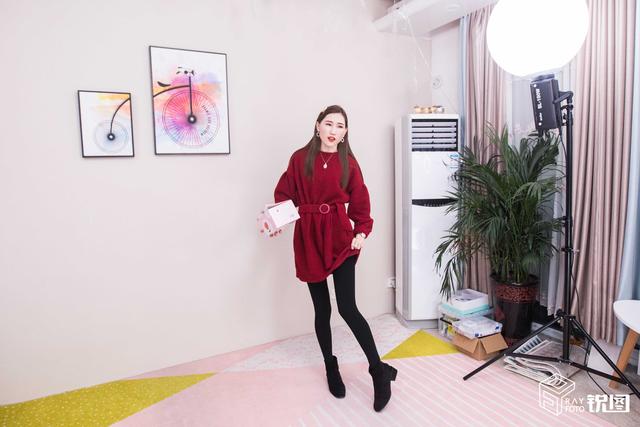 东北辣妈放弃外企工作做凌晨主播 月入十余万