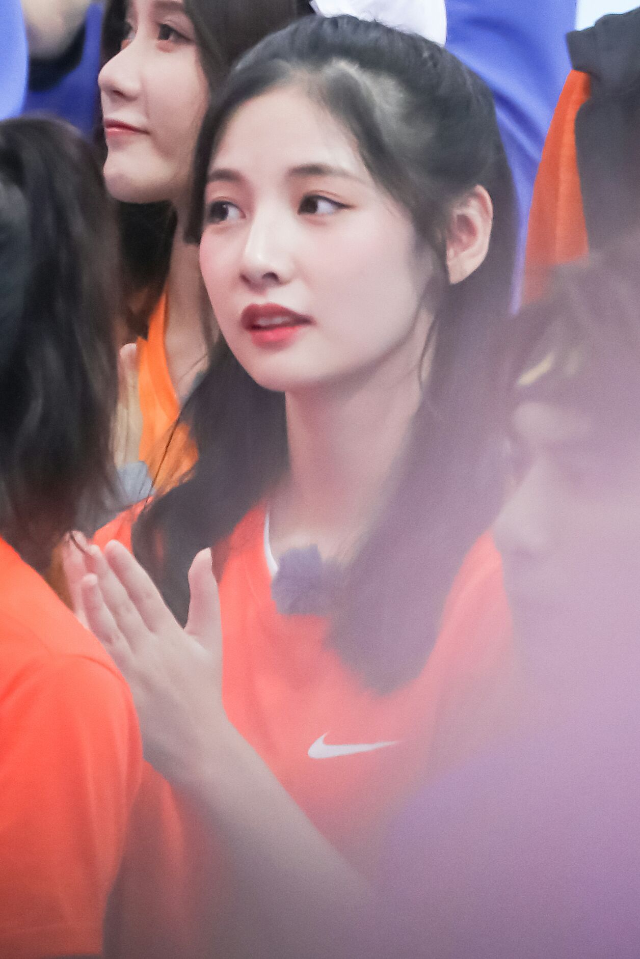 《超新星全运会》收官,snh48赵粤空降明星聊天室与粉丝互动