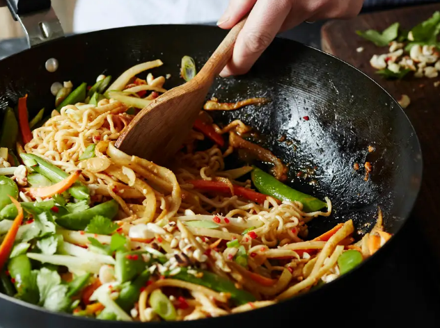 为什么中国菜在美国被认为是快餐?三个原因使中餐被误解很多年