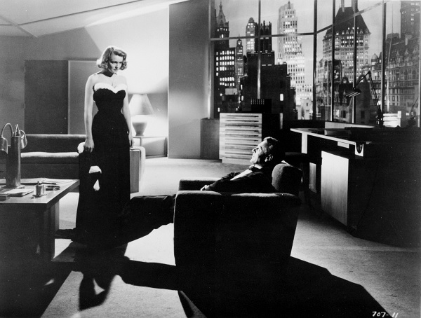 资本主义下的生存策略——读安·兰德《源泉》