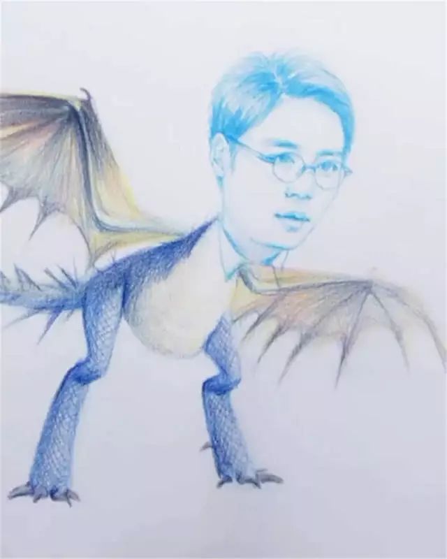 美术生恶搞系列,这人头龙身是认真的吗,哈哈