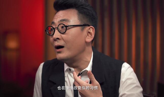 "舌尖"导演陈晓卿:我们饭局上说最多的是星座,以相互挖苦为荣