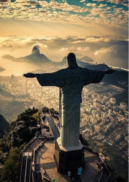 圣洁的里约热内卢基督像,一个非常神圣的地方,好想去看看!