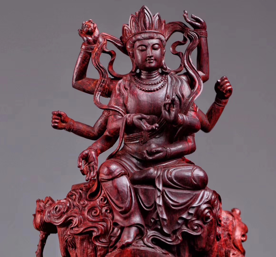 小叶紫檀八臂文殊