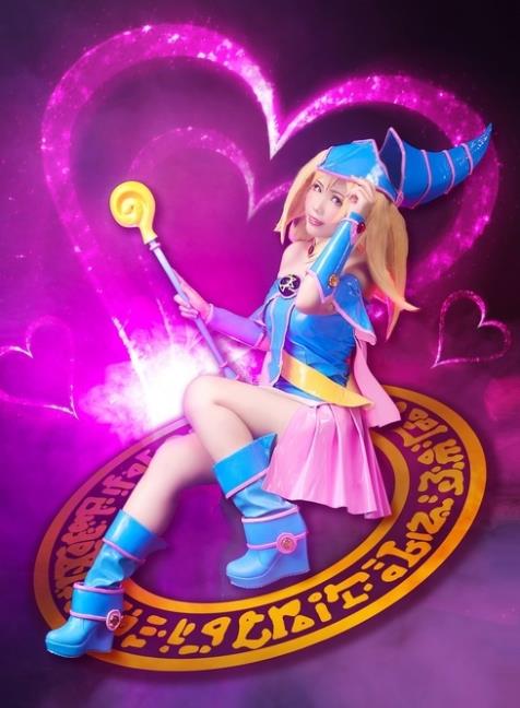 武藤游戏.游戏王cos,网友:你们这些山寨武藤,在我这里是过不了审核的!