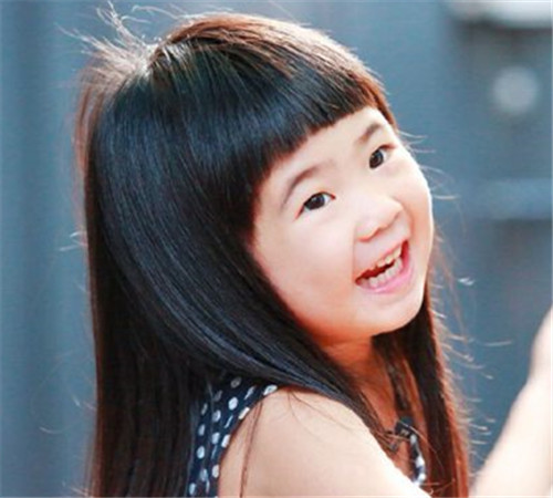 长大后的明星宝宝,张亮女儿撞脸曹格闺女,大s姑娘撞脸妈妈