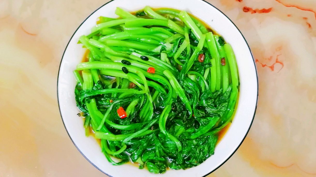 教你炒家常菜心,简单易学翠绿可口鲜嫩美味!