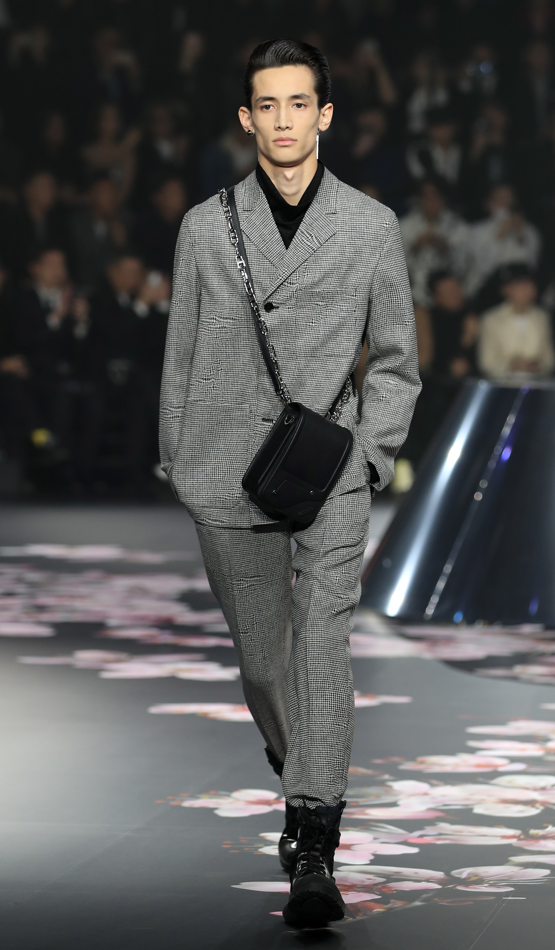 迪奥发布2019早秋男装