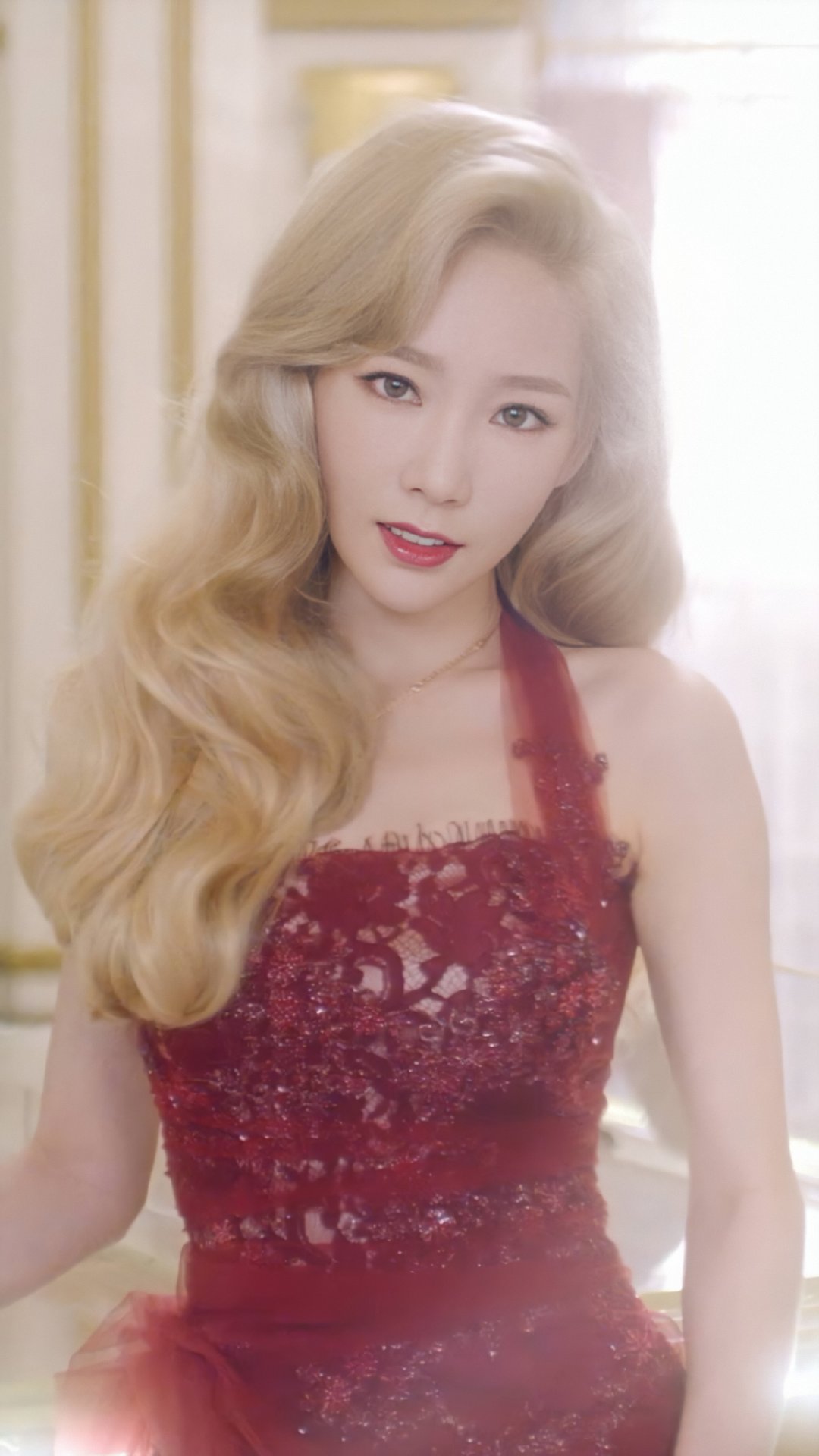 韩国明星金泰妍,魅力十足