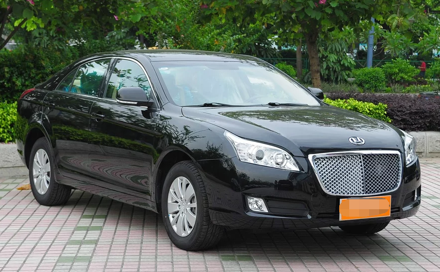 炫酷的外形高端的内饰,这样的华泰b11开出去十分有面子!