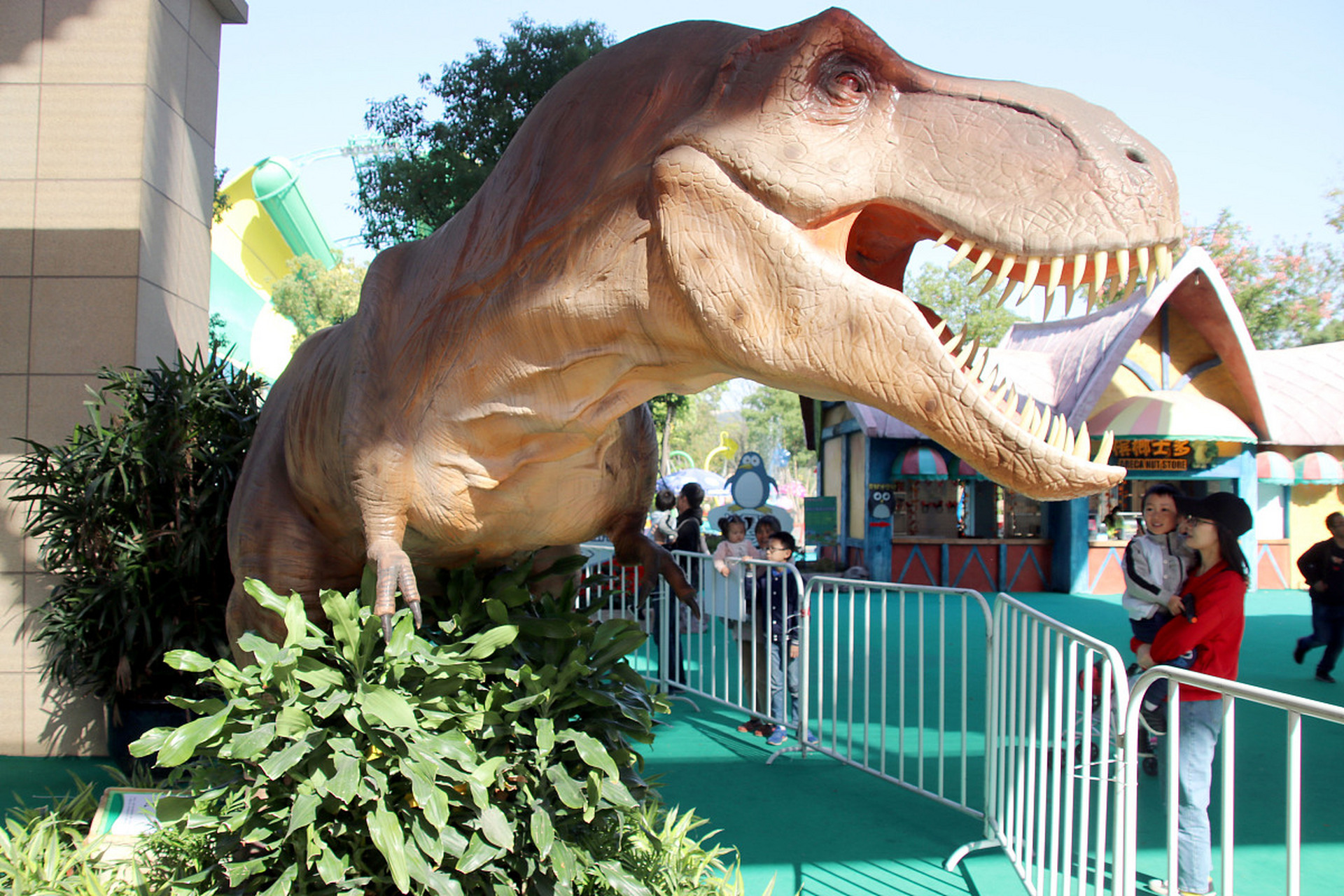 东营森林乐园,一个位于南二路以北,耿井水库以南,西一路以东,揽翠湖以