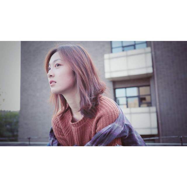 比奶茶妹妹更清纯 人称"小汤唯" 这个叫邵芸的小姑娘美翻了!