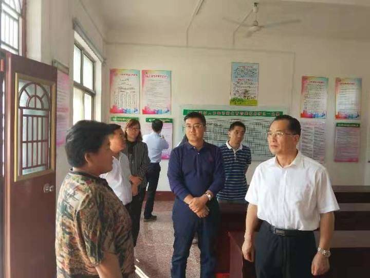郭占峰到莘县大王寨镇河涯村走访调研