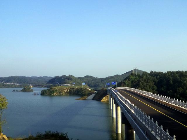 最美公路-丹江口水庫環湖路自駕遊記