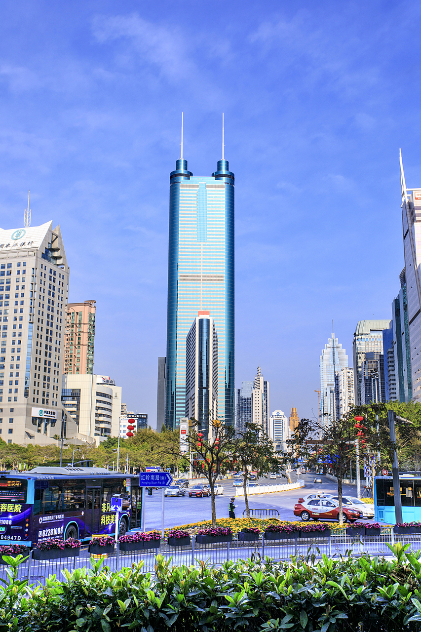 新发职位最多的十个城市,北方仅有北京一个独苗 又是一年一度的大学