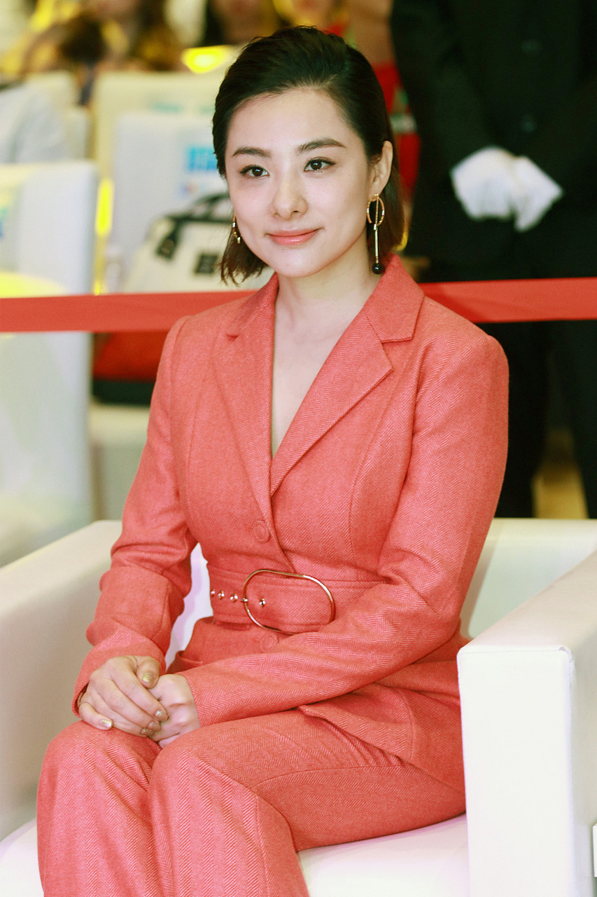 婚外情不仅会破坏你的家庭,还会伤害你的伴侣和孩子.