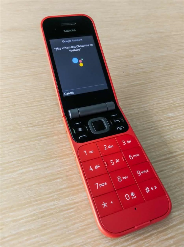 喜迎圣诞诺基亚2720 flip 4g翻盖手机推出红色版本