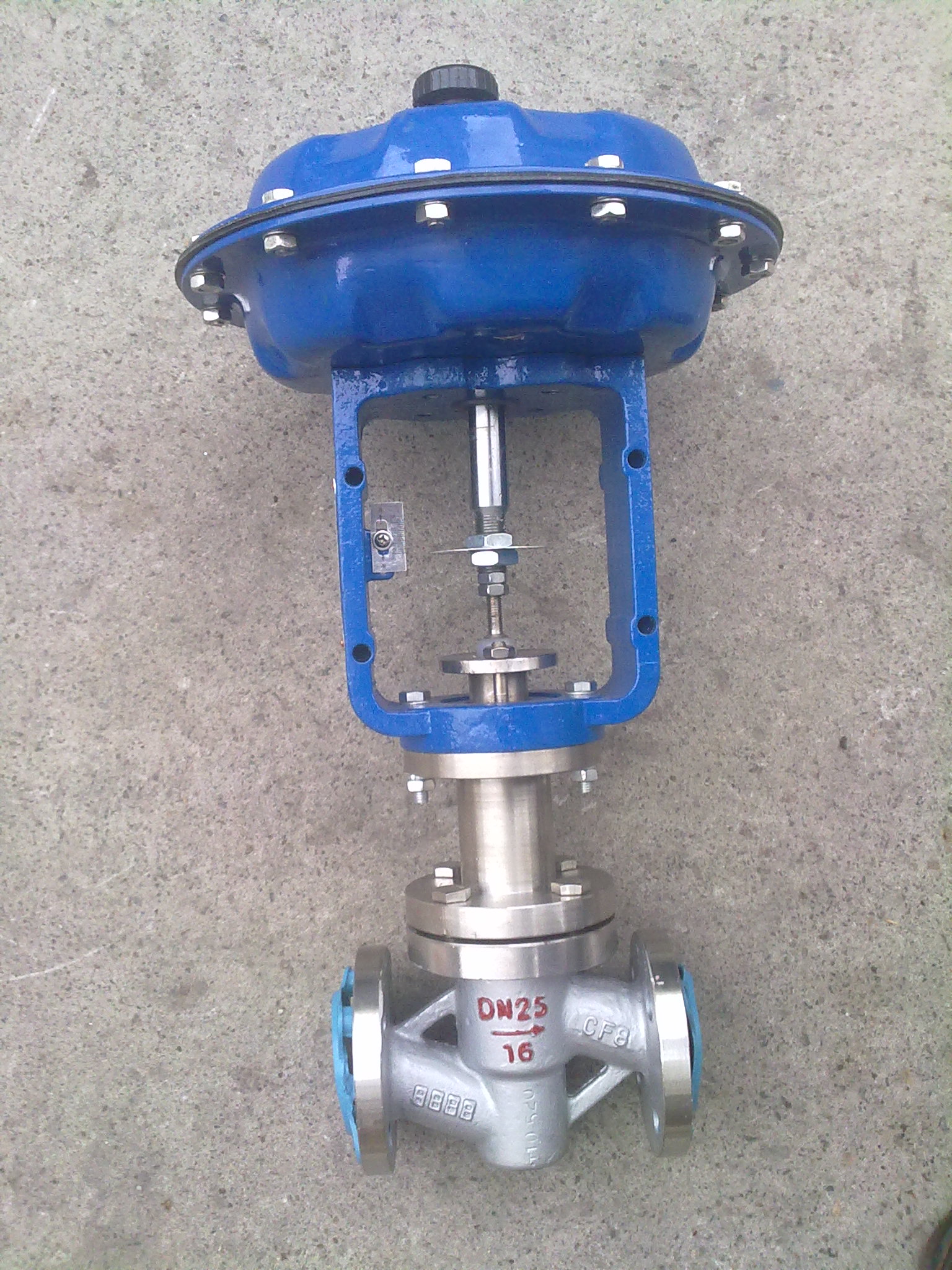 气动薄膜调节阀